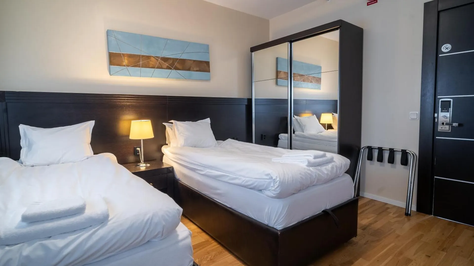 Solna Park & Hotel 3*,  Sweden